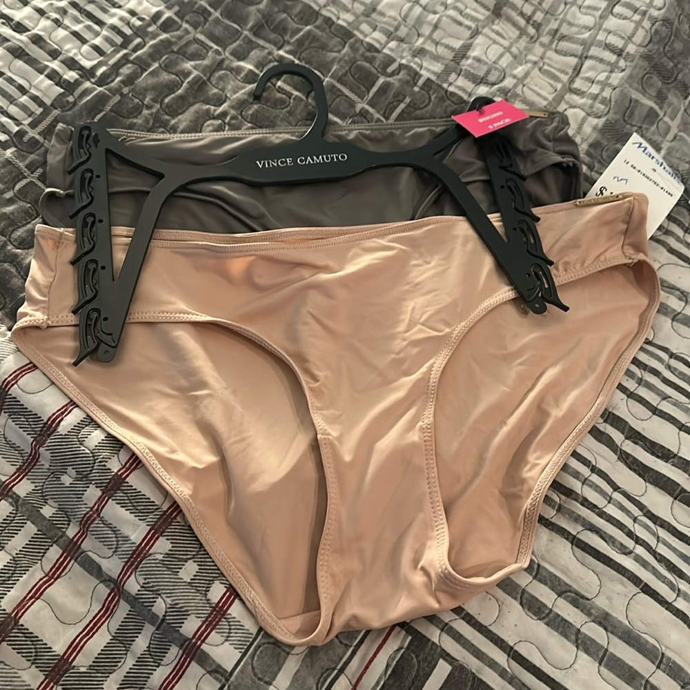 2 bikini, L, by Vince Camuto